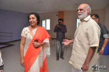 Chiranjeevi at Sachin Tendulkar Kadu Premiere Show